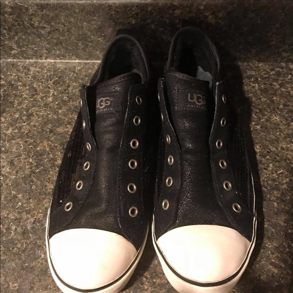 A very nice slip on women shoes